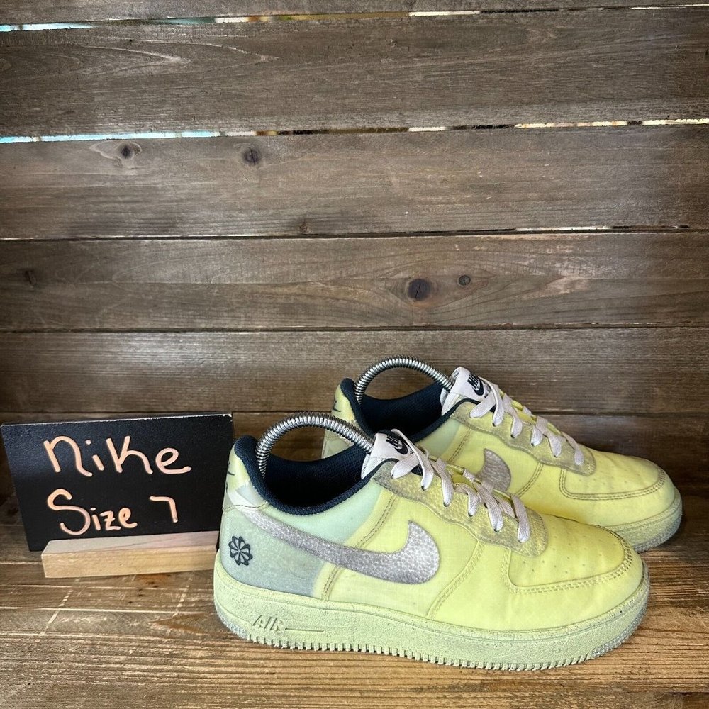 Womens / Chidrens Nike Air Force 1 Crater GS Lemon Twist Sneakers Size 8.5 / 7 Y